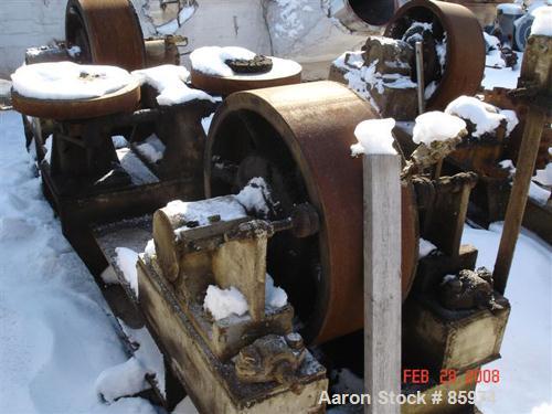 USED: (1) Set of trunnions for an approx 12' diameter x 45' longrotary dryer. Trunnion rolls 30" diameter x 11" face. Includes a20 hp, 3/60/220/440 volt, 1750 rpm motor with a Falk reducer, ratio25.8...