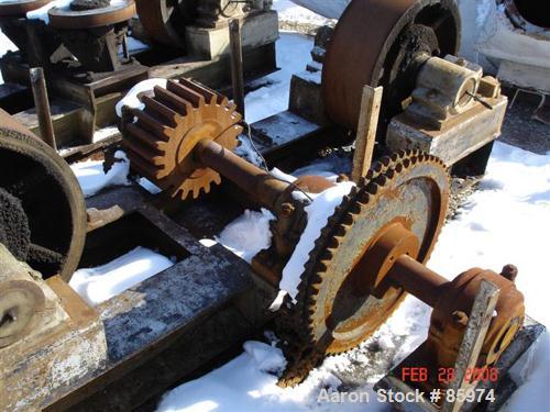 USED: (1) Set of trunnions for an approx 12' diameter x 45' longrotary dryer. Trunnion rolls 30" diameter x 11" face. Includes a20 hp, 3/60/220/440 volt, 1750 rpm motor with a Falk reducer, ratio25.8...