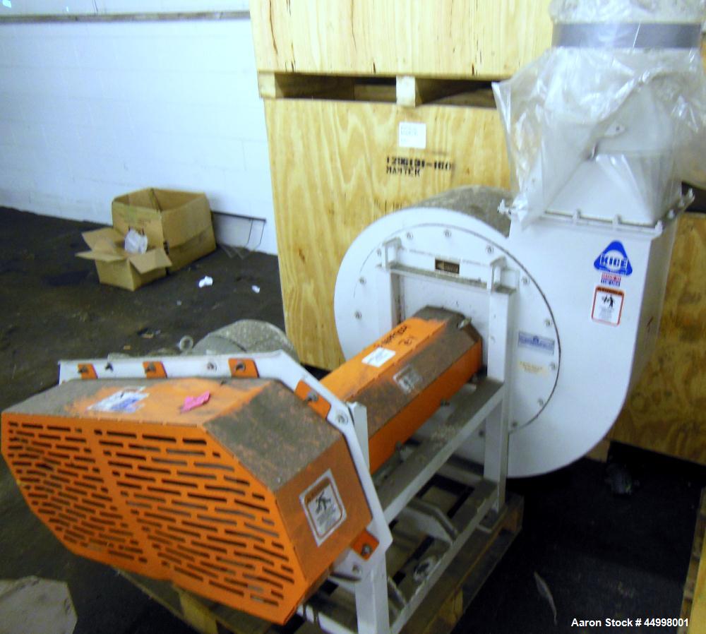 Used Hosokawa Bepex Continuous Solidaire Dryer, Model SJS30-16, 316 Stainless Steel. 30" Diameter x 16" long horizontal chamber. Internal rated 5psi at 50 to 400 degrees F, 304 stainless steel jacket...