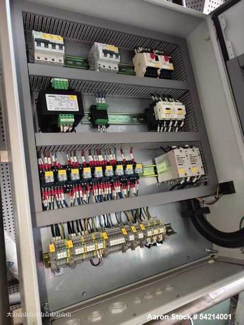 Used GEA Niro Mobile Minor Spray Dryer. Component Size: 0.8.  Stainless steel. s/n 093-2281-01, Year 2013. (Requires collection Jar).Physical Dimensions: Height: Approximately 1.5 - 2 meters (dependi...