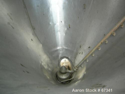 USED: Niro utility spray dryer, stainless steel, polished andinsulated chamber, 48" diameter x 30" straight side x 41" cone.4" bottom outlet, 18" x 20" oval door with 3" sightglass. FU11DRatomizer, s...