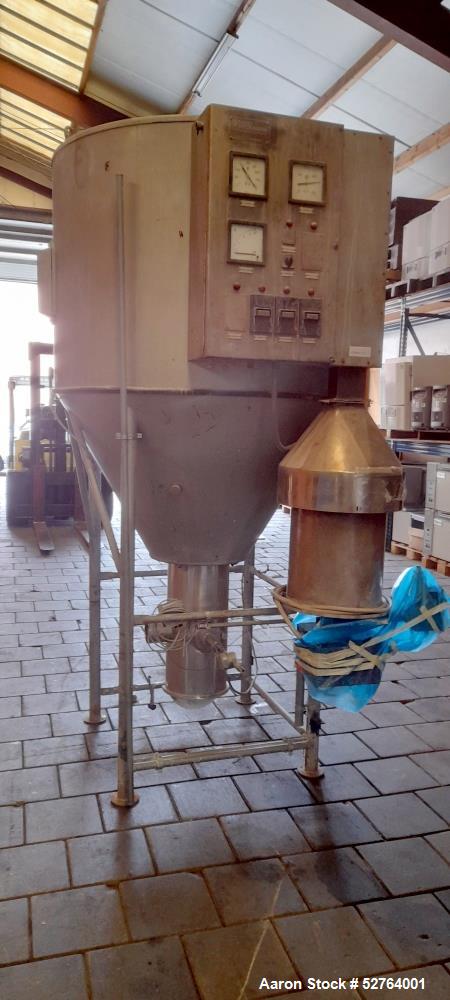 Used- GEA Niro Production Minor Spray Dryer, Stainless Steel. Approximate 46.8" (1200 mm) diameter x 31.2" (800 mm) straight...