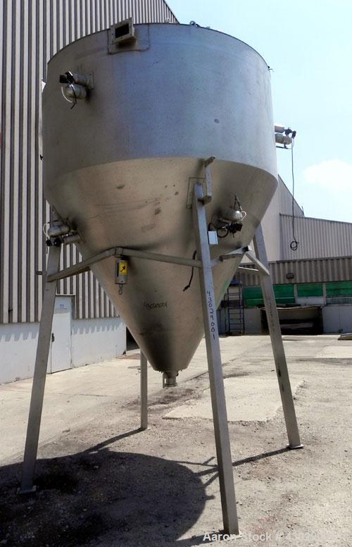 Used GEA Niro Spray Dryer, Model SD-6.3N, 316 Stainless Steel. Fountain nozzle type dryer. Drying chamber is approximately 6' 5" (2.0 meters) diameter x 6' 5" ( 2.0 meters) high with a 60 degree coni...