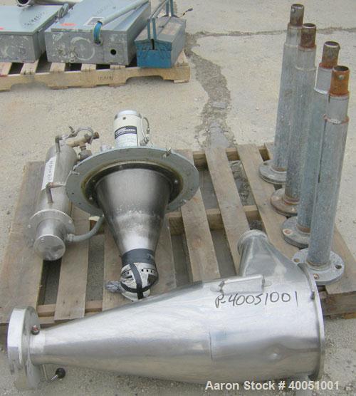 Used: Niro 'UTILITY' Atomizer Spray Dryer. 316 stainless steel. Chamber measures 48" diameter x 30" straight side x 36" cone.Approximate evaporation rate 22-33 pounds an hour. Gas heated. Side inspec...