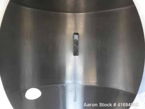 Used Niro Versitile Utility Spray Dryer, model V, 316 stainless steel. Up to 10 to 15 kilograms an hour (22-33#) evaporation capacity. Electrically heated chamber 48" diameter x 30" straight side x 3...