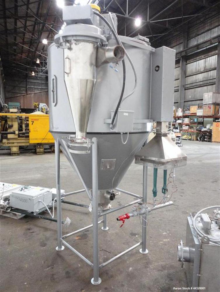 Used Niro Versatile Utility Spray Dryer, 316 Stainless Steel. Up to 10 to 15 kilograms an hour (22 to 33 pounds) evaporation capacity. Gas fired air heated chamber 48" diameter x 38-1/2" straight sid...