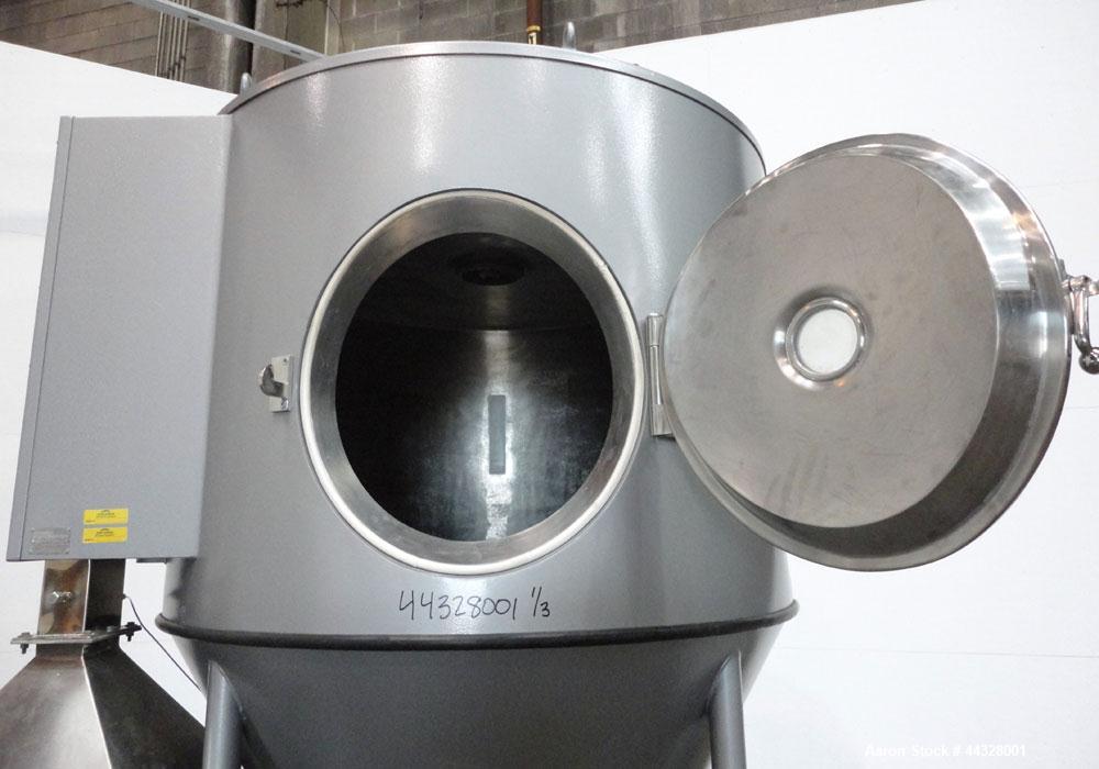 Used Niro Versatile Utility Spray Dryer, 316 Stainless Steel. Up to 10 to 15 kilograms an hour (22 to 33 pounds) evaporation capacity. Gas fired air heated chamber 48" diameter x 38-1/2" straight sid...