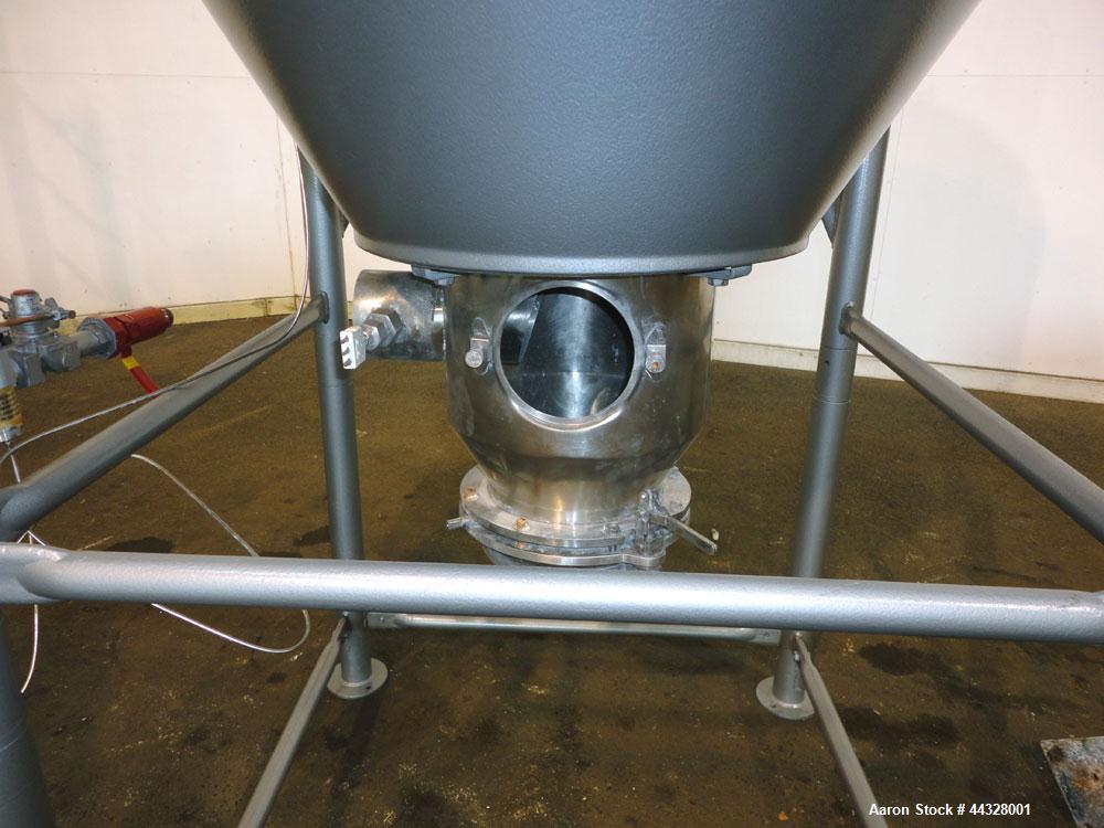 Used Niro Versatile Utility Spray Dryer, 316 Stainless Steel. Up to 10 to 15 kilograms an hour (22 to 33 pounds) evaporation capacity. Gas fired air heated chamber 48" diameter x 38-1/2" straight sid...