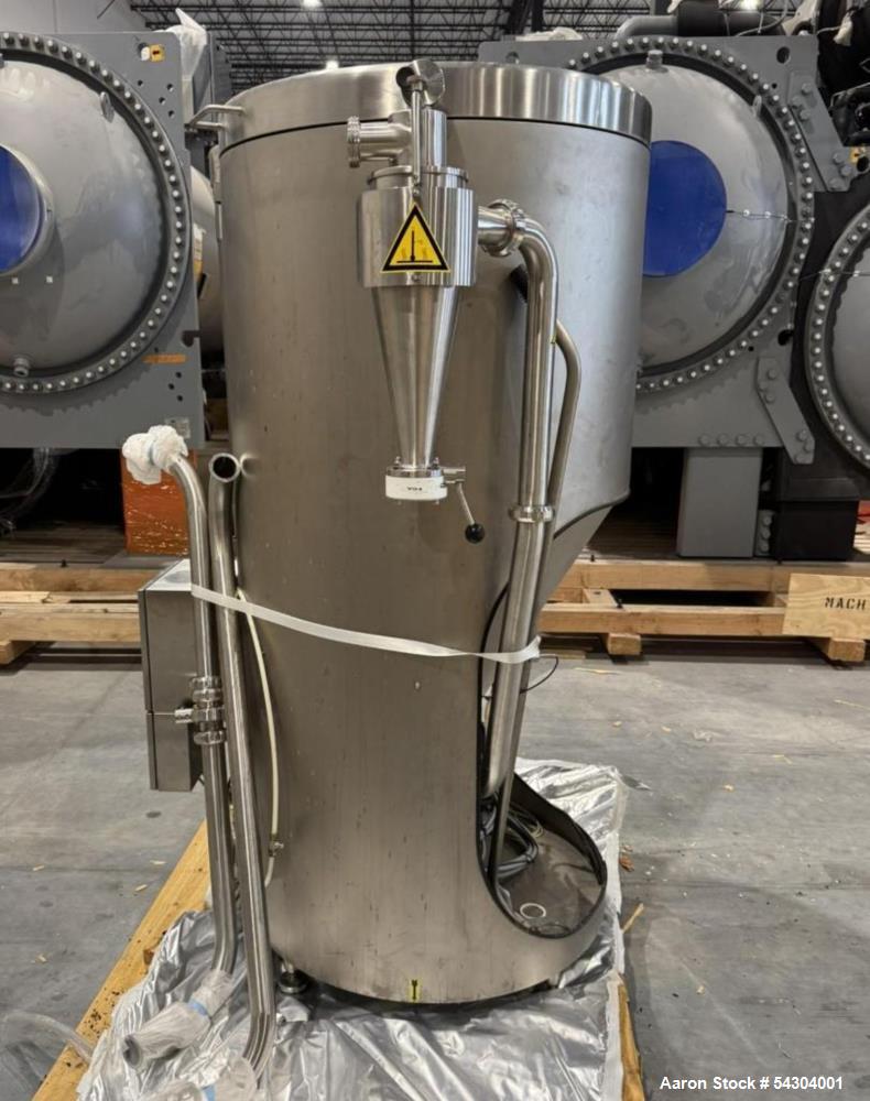 Used GEA Niro A/S Mobile Minor 316 Stainless Steel Spray Dryer. Componentsize 0.8, ID# 3295, Order# 093-2147-1, Year 2008. With 2 fluid bottomnozzle, cyclone, blower, ladder, filter & control panel