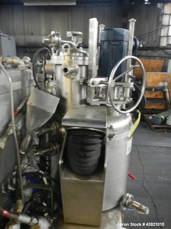 Used Rosenmund / Guedu Pan Dryer, 100 Liter Capacity, Hastelloy C22 construction. Approximately 21.6" diameter x 19" straight side, dish top, flat bottom. 316L Stainless steel 1/2 pipe coil jacket on...