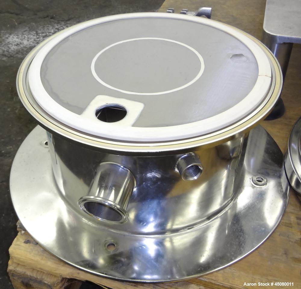 Used Sweco Pharmasep Lab Filter Dryer, Model PH12, 316 Stainless Steel. Sanitary design. Batch capacity dry solids bases 0.9 to 6.5 pounds, pressure rating 30 psi, product screen nominal diameter are...