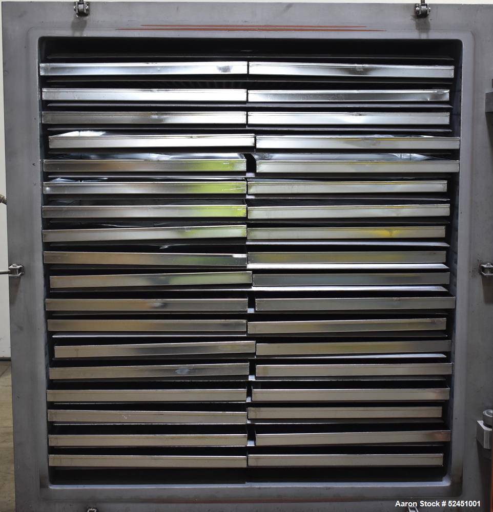 Pre-Owned United McGill Vacuum Shelf Dryer – 18 Shelves, Full Vacuum