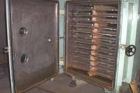 USED: 136 sq ft J P Devine stainless steel vacuum shelf dryer. (12) 39
