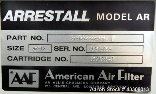 Used American Air Filter Arrestall Envelope Type Dust Collector, Model AR-10, Carbon Steel. Manual shaker with blower. 1/60/220 volt.