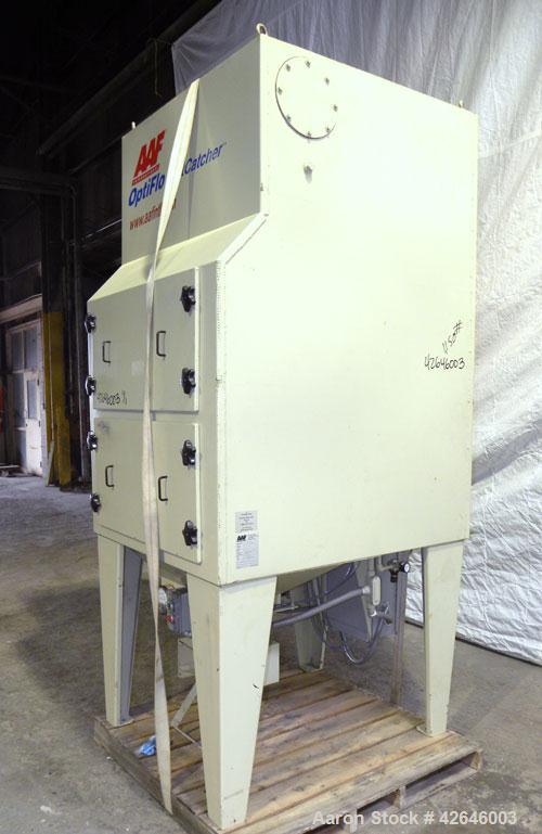 Used AAF OptiFlo DustCatcher Cartridge Type Pulse Jet Dust Collector, model DC4, size DC4-460T05S04PS00, carbon steel. 660 Square feet filter area, 800-1500 cfm air volume. (4) Cartridges, (4) access...