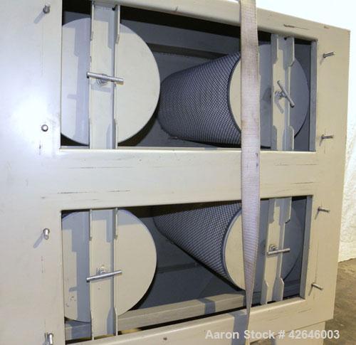 Used AAF OptiFlo DustCatcher Cartridge Type Pulse Jet Dust Collector, model DC4, size DC4-460T05S04PS00, carbon steel. 660 Square feet filter area, 800-1500 cfm air volume. (4) Cartridges, (4) access...