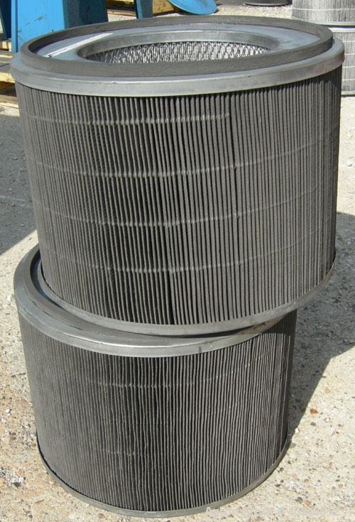 Used: Airflow Systems Inc Torit type cartridge type dust collector, model DCH-2, approximate 300 square foot filter area, 1200 CFM.  Carbon steel housing measures approximately 24" long x 24" wide x ...