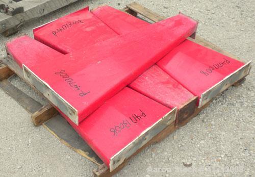 Used The Day Company Reverse Jet Dust Collector, 320 square feet filter area, Approximate 1600-6400 cfm range. Size 24RJ60H, type RJ, carbon steel. Housing measures approximately 72" diameter x 132" ...