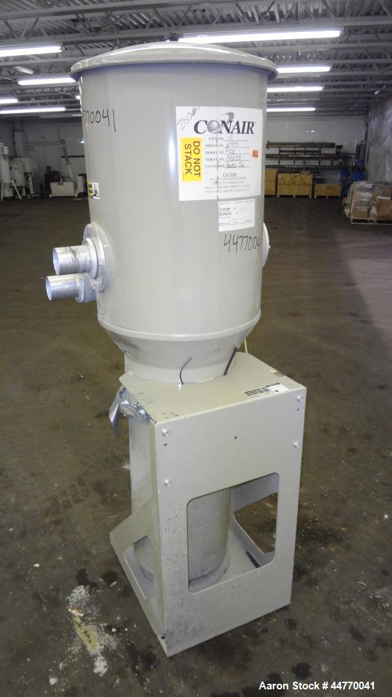 Used Conair Dust Collector, Model DC2, Carbon Steel. Approximate 100 Square feet filter area. Bottom collection can. Mounted on a stand.