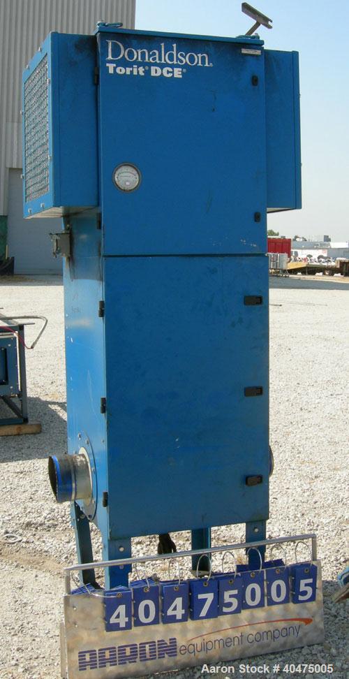 Used Torit DryFlo Mist Collector, model DMC-D1-HEPA, carbon steel. Approximate 220 square foot filter area, 2000 cfm. 2.2 kw (3 hp), 3/60/440 volt blower. (2) 8" inlets, 2" bottom outlet. Side access...