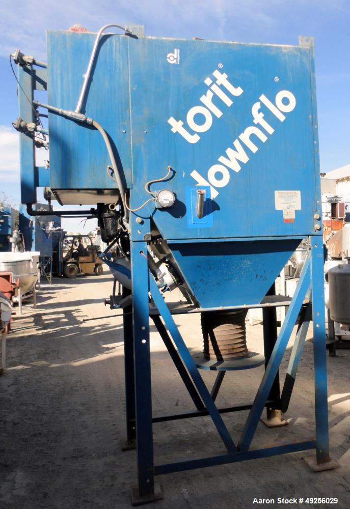 Used Donaldson Torit Model 2DF8 Cartridge Dust Collector, Holds (8) cartridge filters 26" long, Part number 8PP-22269-00, Total Filter Media Area: 1,808 square feet, 4.000 CFM, Complete with (4) auto...