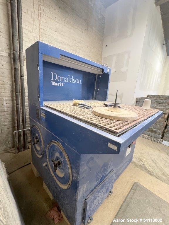 Used Donaldson Torit Downdraft Bench | Model DB-2000 | 2000 CFM | Pulse Jet Cleaning