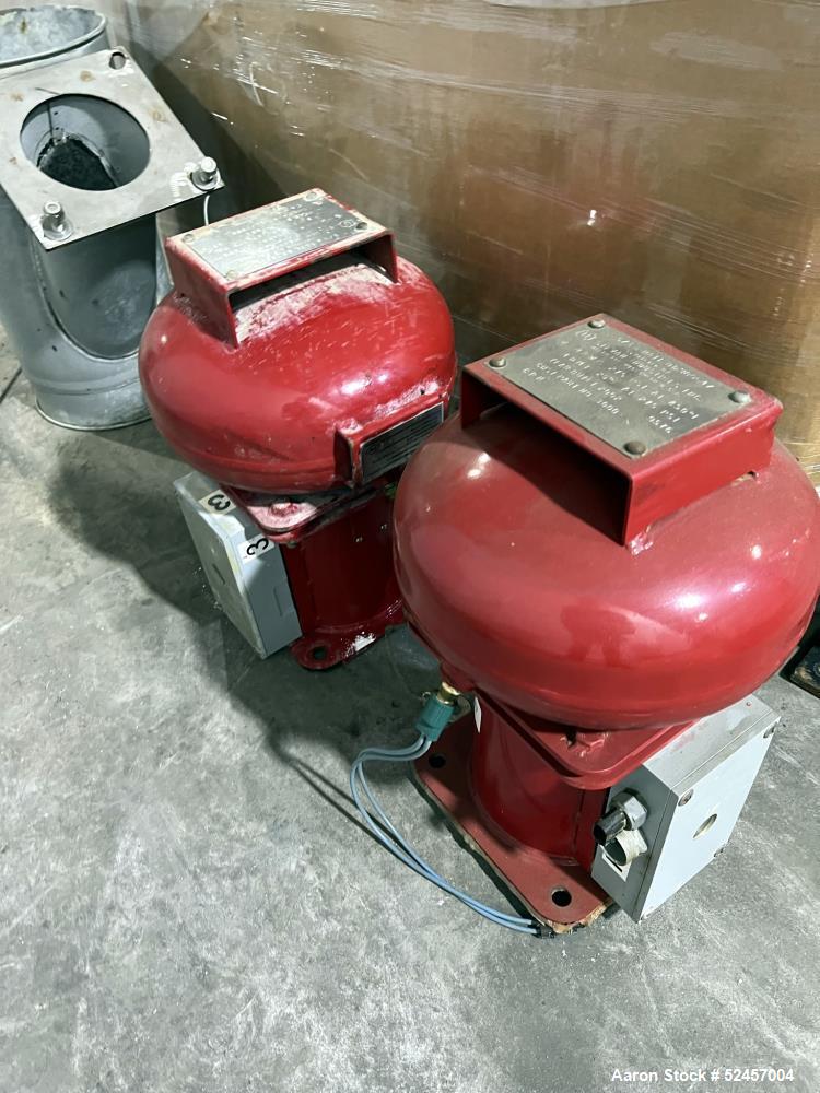 Used- Torit Donaldson Pulse Jet Dust Collector, Model DFO 3. Approximately 1140 square feet filtration area. (6) filter cart...