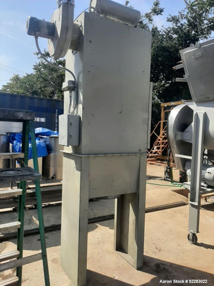 Used- Farr Tenkay Model 2C cartridge type dust collector, rated for 564 square feet filtering area with (2) cartridges measu...