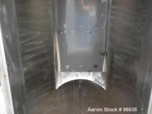 Used Flex-Kleen Bin Vent Dust Collector, Model 58CT14-II, 304 Stainless Steel. Approximate 102 square feet filter area. Housing measures approximately 36" diameter x 62" deep. Unit requires (14) appr...