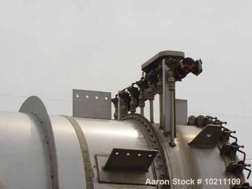 Unused-435 Square Foot Flex-Kleen Stainless Dust Collector, Model 84-CTTC-41 (III). Drawing #A-99JC-209. Built in 2000. Originally designed for 1620 cfm with ratio of 3.72:1 (very conservative). Desi...
