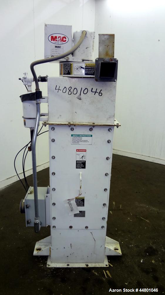 Used MAC Equipment Bin Vent Dust Collector, Model AVSCSPCL-STY3, Carbon Steel. 72 Square Feet Filter Area, Includes a model SB9 top mounted blower. Serial #49325-001-1.