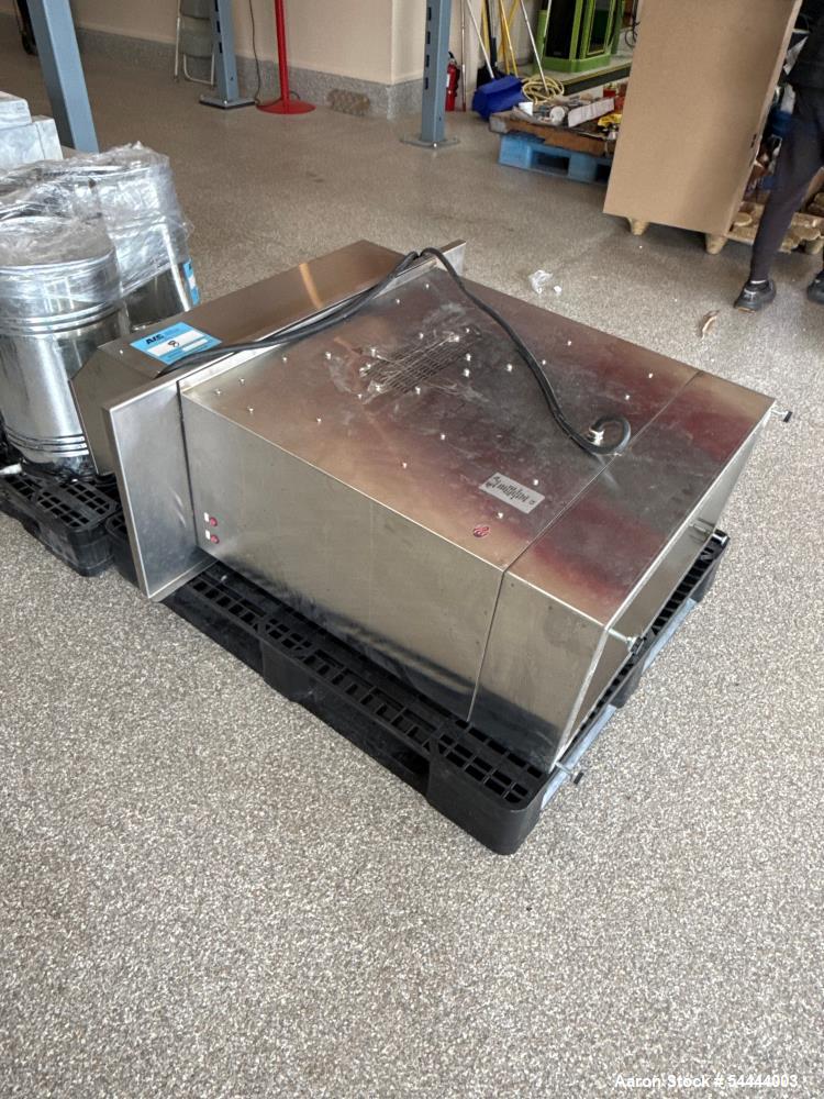 Natoli Dual Down Draft Vacuum System Model MA5501 – Tablet Tooling Dust Extractor
