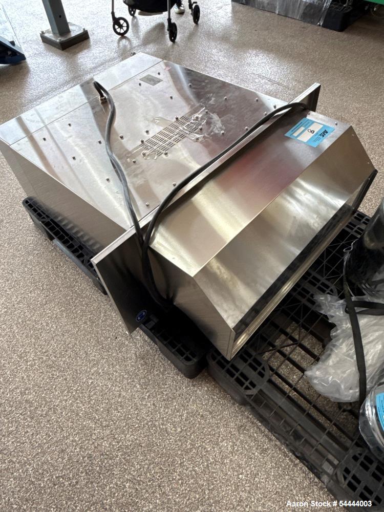 Natoli Dual Down Draft Vacuum System Model MA5501 – Tablet Tooling Dust Extractor