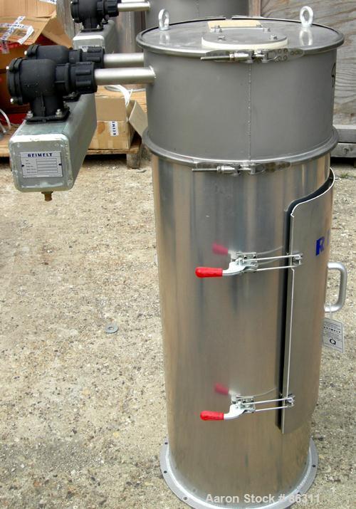 Unused-UNUSED: Reimelt bin vent dust collector, model Jet Filter, stainless steel. Approx 12 square feet filter area. Housing measures 16" diameter x 38" straight side x top plenum. Side access door.