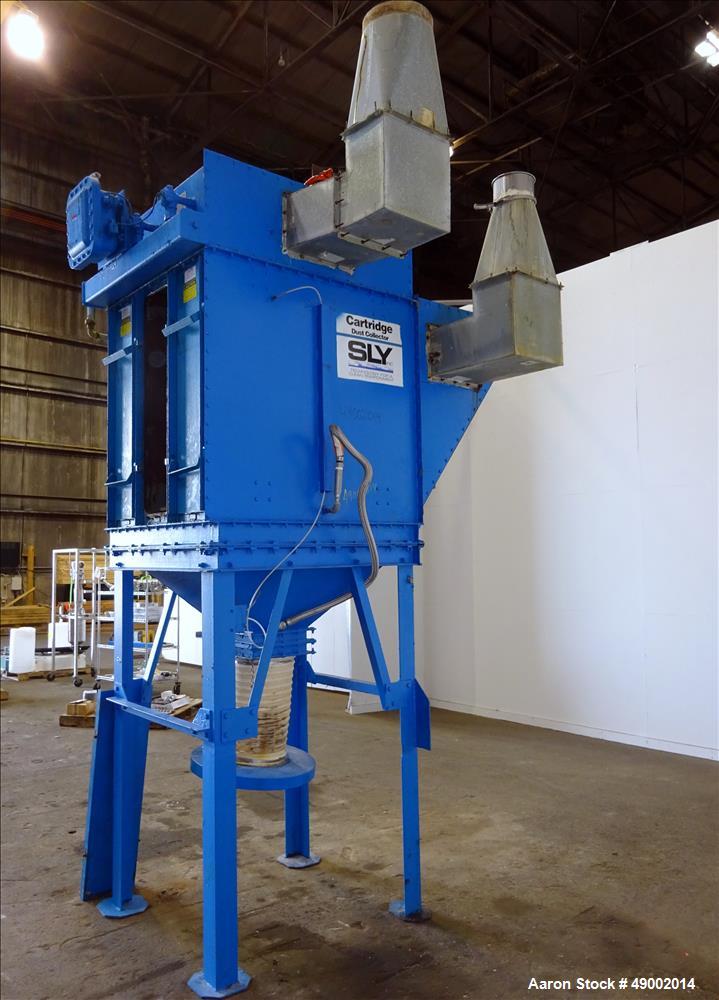 Used W.W. Sly PulseCleaned Cartridge Dust Colle