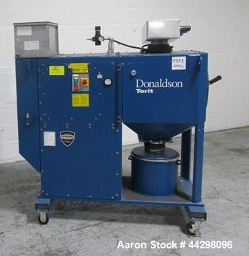 Used Donaldson Torit Downflo Oval Dust Collector, Model DFO1-1. 190 Square feet filter area, 115 volt, 1.5hp motor, serial# 2835845-006.