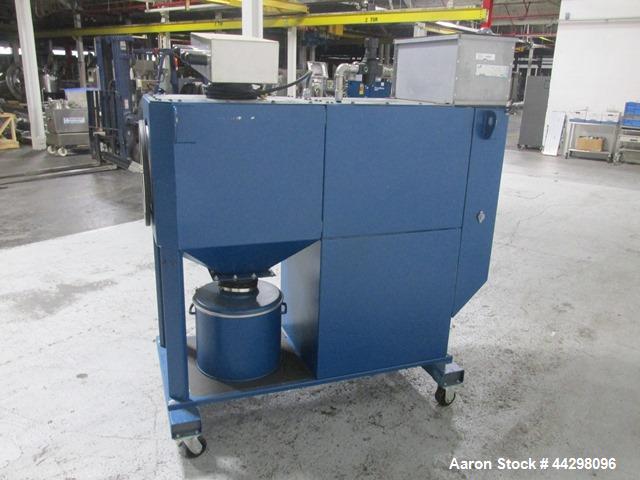 Used Donaldson Torit Downflo Oval Dust Collector, Model DFO1-1. 190 Square feet filter area, 115 volt, 1.5hp motor, serial# 2835845-006.