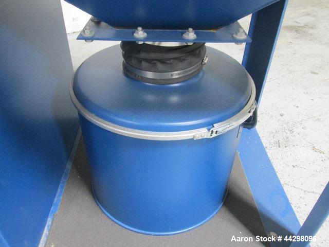 Used Donaldson Torit Downflo Oval Dust Collector, Model DFO1-1. 190 Square feet filter area, 115 volt, 1.5hp motor, serial# 2835845-006.