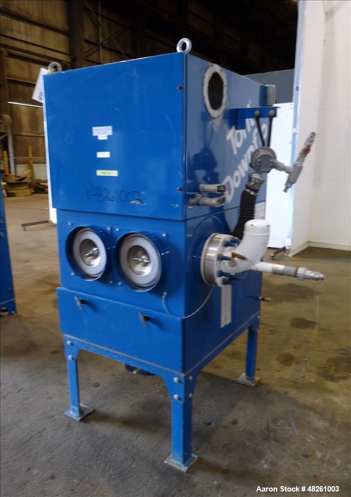 Used Torit Donaldson Downflo Filter Cartridge Dust Collector, Model SDF 2, Carbon Steel. Approximate 206 Square Feet. Approximate 200 - 600 CFM range. Mounted on 4 legs. Serial# IG465280.