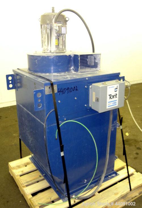 Used Torit TD Cartridge Type Dust Collector, Model TD 486, 540 Square Feet Filter Area, Carbon Steel. Approximately 700-1500 cfm. Side access door. Requires cartridges. Includes a 5hp, 3/60/230/460 v...