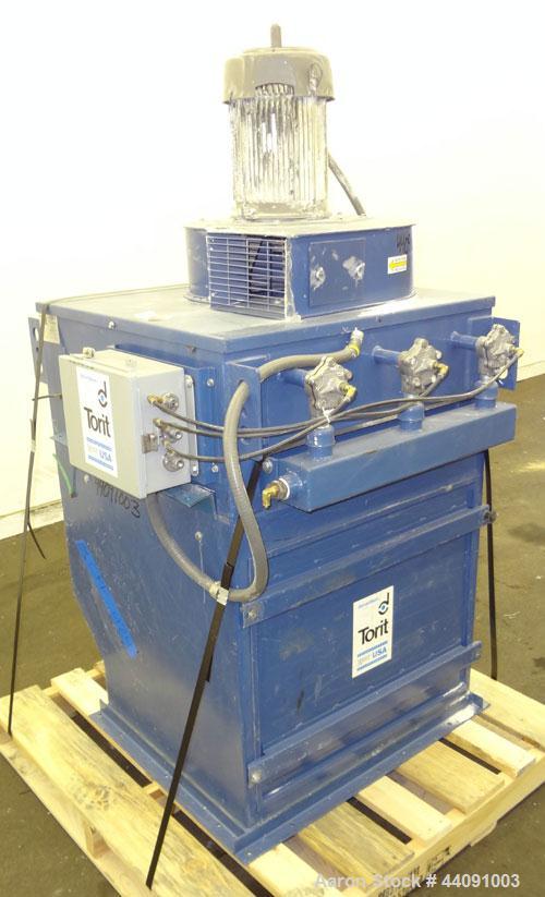 Used Torit TD Cartridge Type Dust Collector, Model TD 486, 540 Square Feet Filter Area, Carbon Steel. Apprxoimately 700-1500 cfm. Side access door. Requires cartridges. Includes a 5hp, 3/60/230/460 v...