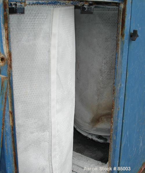 Used Torit Vibra Shake Cartridge Type Dust Collector, Model VS3000, 354 Square Feet Filter Area, Carbon Steel. Nominal air flow 3000 ACFM. 10" inlet, top mounted blower, 7.5 HP, 3/60/460 Volt, 3600 R...