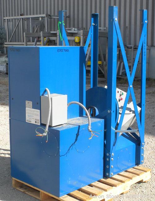 Used Torit Vibra Shake Cartridge Type Dust Collector, Model VS550, Carbon Steel. 65 Square feet filter area, 550 cfm airflow. Housing measures 24.7" wide x 30.8" long x 52.2" tall. Coned bottom with ...