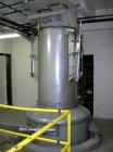 Used Flex-Kleen Bin Vent Dust Collector, Model 58CT14-II, 304 Stainless Steel. Approximate 102 square feet filter area. Housing measures approximately 36