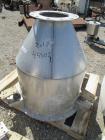 Used- MAC Dust Collector, Approximately 252 Square Feet, Model 39AVRC7-STY3, Stainless Steel. (7) 6