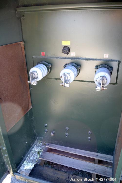 Used Solomon Corporation Three Phase Padmount Transformer. 500 KVA. 3/60 HZ. Rise 65 deg.c.., class OA. High voltage 13200 Delta, 95kv BIL, low voltage 208Y/120, 30 kv BIL. Built 2008.