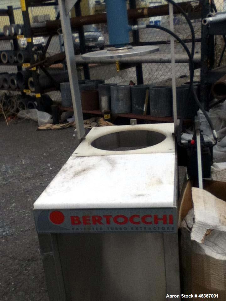 Used Bertocchi Turbo Juice Extractor, Model VCX-12V. 304 Stainless steel, 85 hp 220/440, 3ph main drive; 47 hp, 220/440, 3ph drive for tenderizer and cutting mechanism. 5 Hp 22/440, 3 ph drive with g...