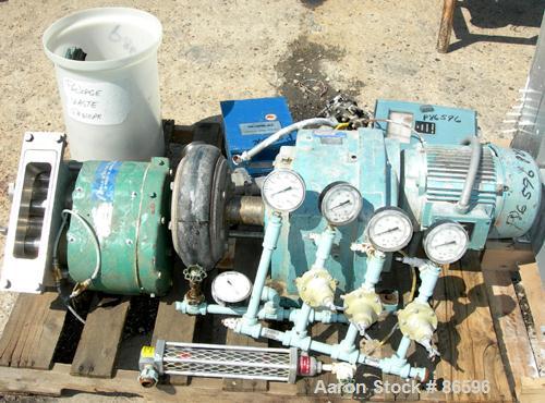 Used APV Single Effect Paravap Rising Film Evaporator, Model R86, 316 Stainless Steel. Approximate feed rate 10,000 pounds/hour, product rate 9412 pounds/hour, evaporation rate 588 pounds/hour. Syste...