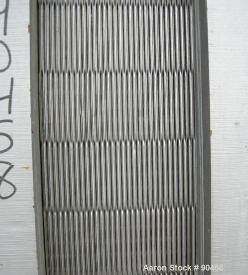 USED: APV single effect Paravap rising film evaporator, model R86, 316 stainless steel. Approximate feed rate 10,000 pounds/hour, product rate 9412 pounds/hour, evaporation rate 588 pounds/hour. Syst...
