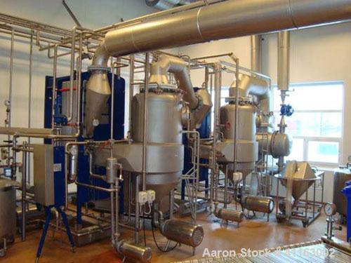 Used APV 2 Stage Evaporator, Capacity Approximately 4400 lbs/hr (2000 Kg/hr) finished product consisting of: (2) APV evaporators 29.25” diameter x 46.8” straight side (750 mm diameter x 1200 mm strai...